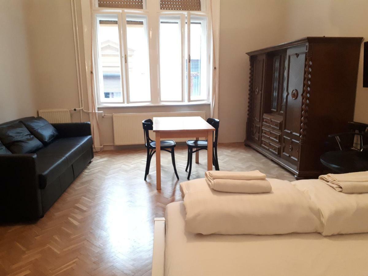 Dob15 Big Apartment Будапеща Екстериор снимка